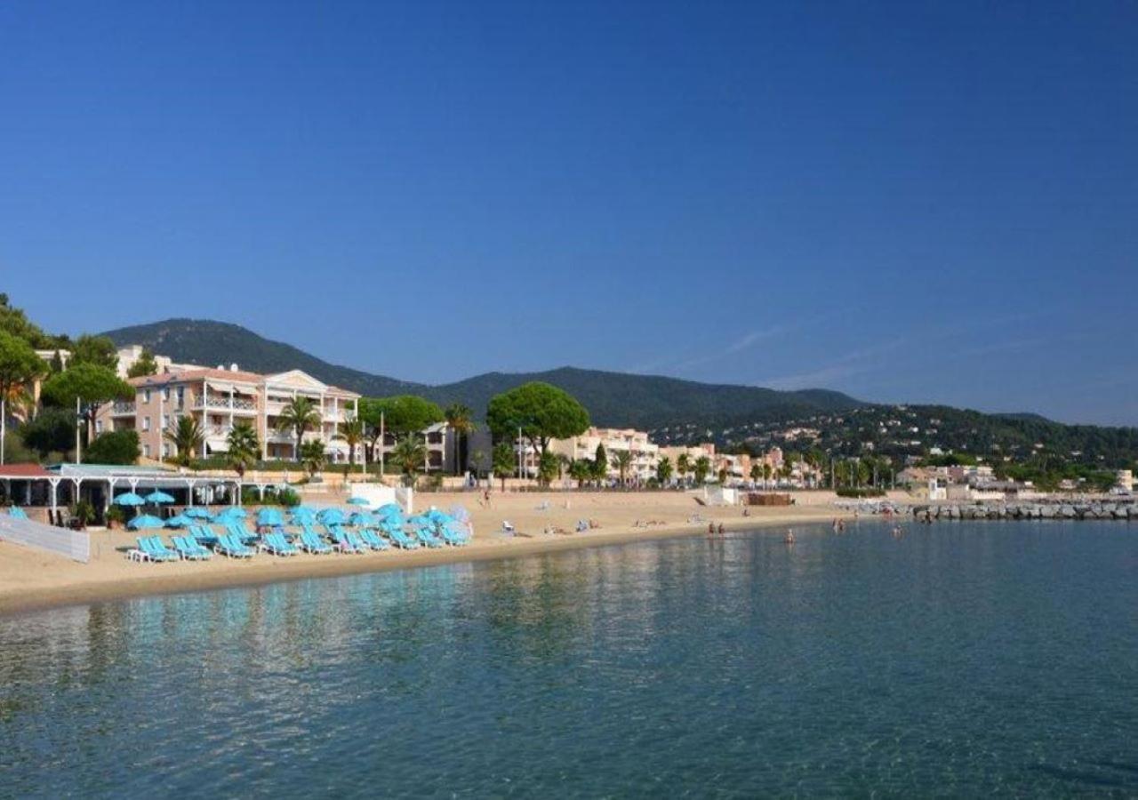 Studio 207-Les pieds dans l’eau à 30m de la plage Cavalaire-sur-Mer Esterno foto